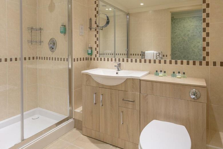 Best Western Plus Knights Hill Hotel & Spa