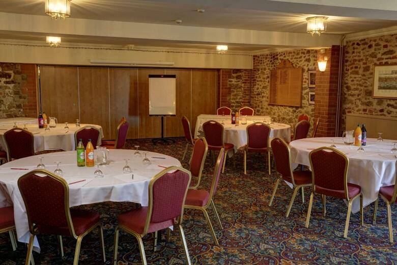 Best Western Plus Knights Hill Hotel & Spa