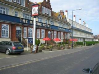 Hotel The Marine