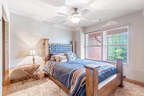 Heart Of Schweitzer Condo