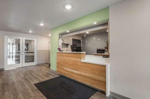 Hotel Woodspring Suites Chicago Midway