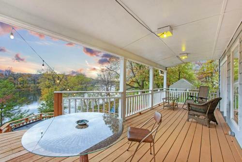 Villa Kankakee River Sanctuary