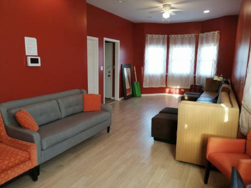 5430 Happy Home-single Private Rooms