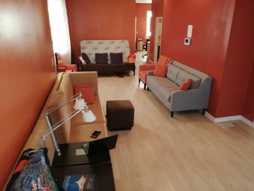 5430 Happy Home-single Private Rooms