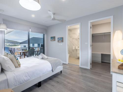 Carinya Retreat Unit 2 16 Tuna Crescent