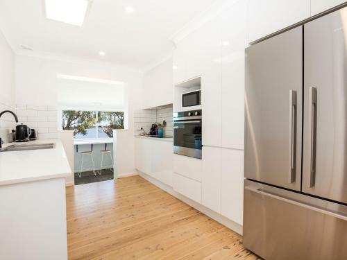 Curleys Outlook I Pet Friendly Waterfront