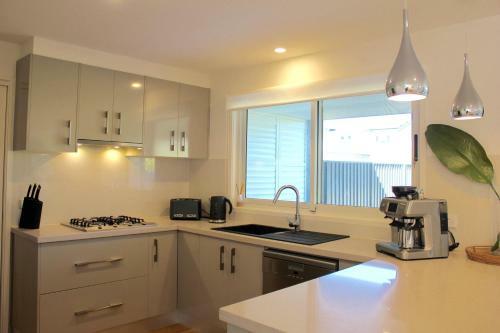 Ayada Villa - Pet Friendly - 1 Min To Beach