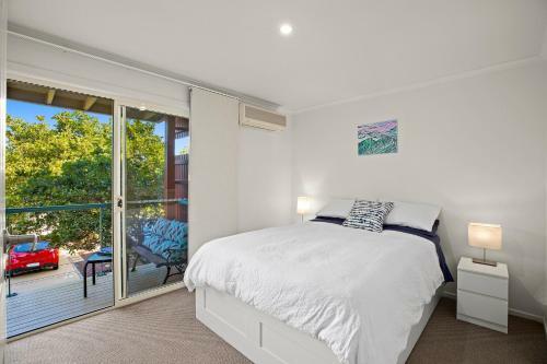 Villa Solace By The Sea