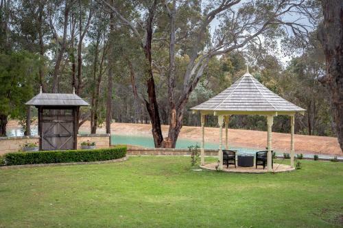 Birdwood Estate