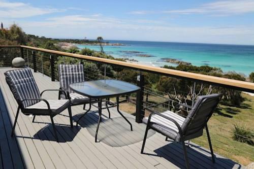 Driftwood Bay Of Fires