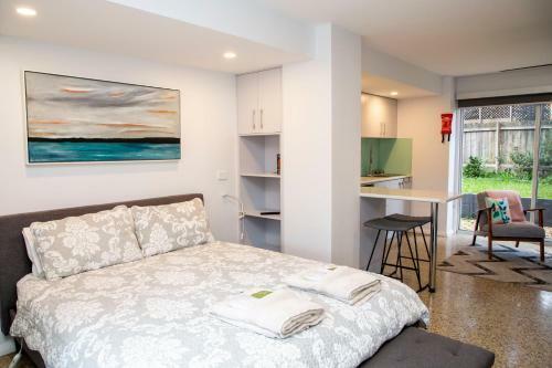 The Surf Beach House / Surf Beach
