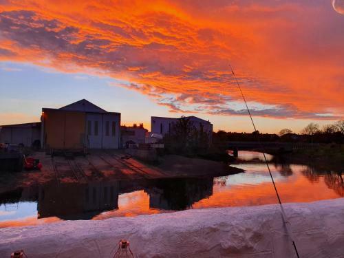 Stunning Riverside Town House With Views Ayrshire