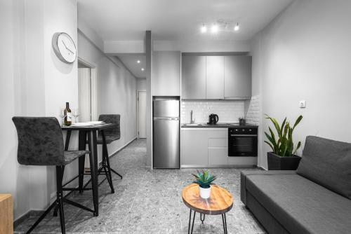 Aelia Apartments, The Luxury Suites