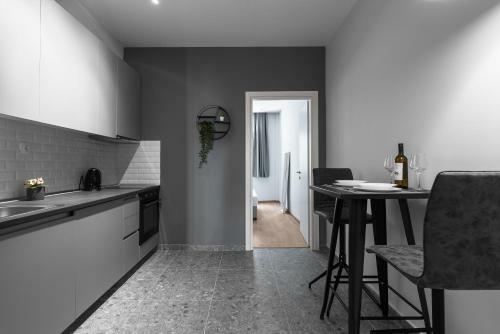 Aelia Apartments, The Luxury Suites