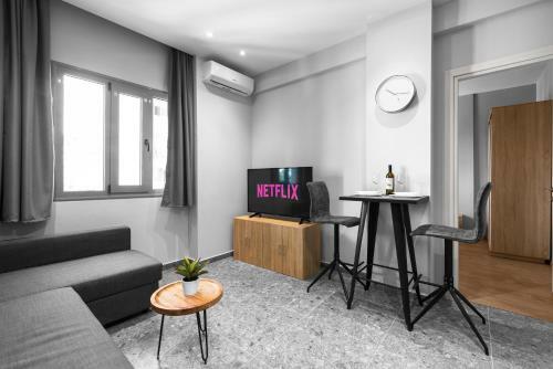 Aelia Apartments, The Luxury Suites