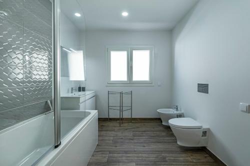 Captivating 4-bed House In Cadaval District-lisbon