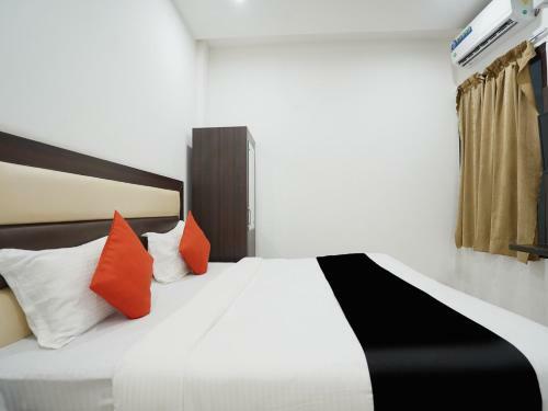 Collection O O 82887 Hotel Star Inn