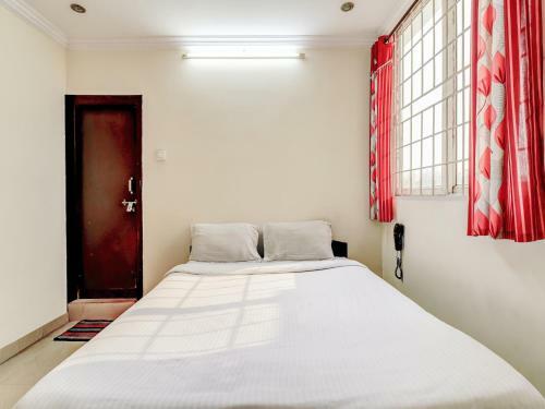 Hotel Spot On 77369 Ss Steel City
