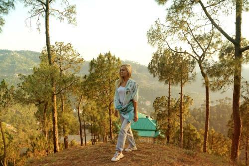 Villa 3 Bhk Majestic Cottage Kasauli Hills