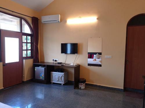 Hostal Jas Guest House