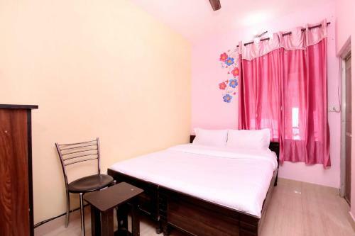 Hotel Spot On 37127 HC Palace