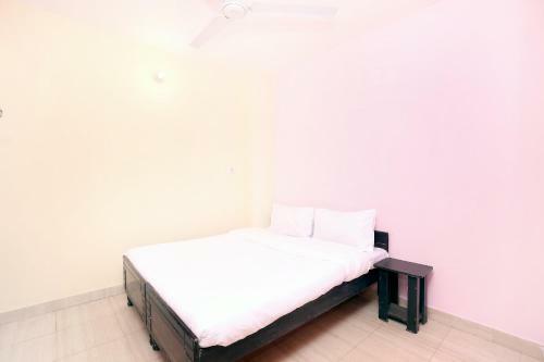 Hotel Spot On 37127 HC Palace