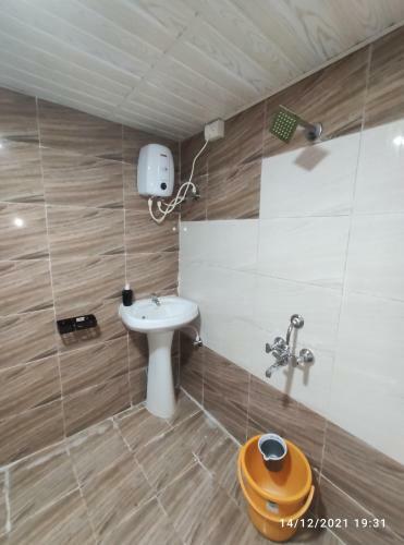 Hostal Sharayu Farmhouse