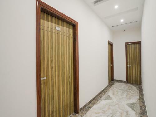Capital O 85354 Hotel Amour