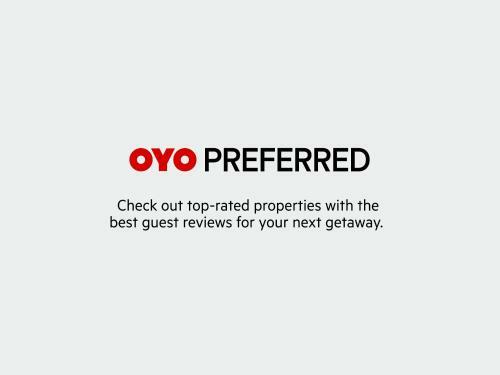 Oyo 81853 Hotel G Plaza
