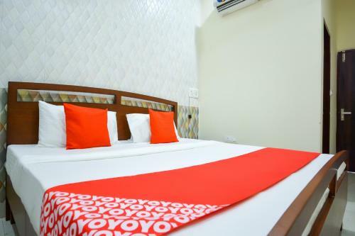 Oyo Flagship 64839 Hotel Sunshine