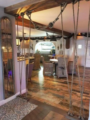 Fairway Hotel