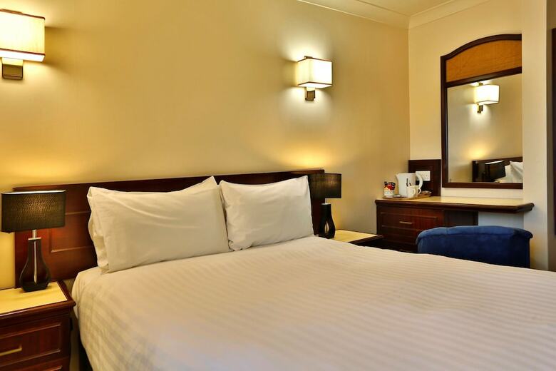 Best Western Heath Court Hotel