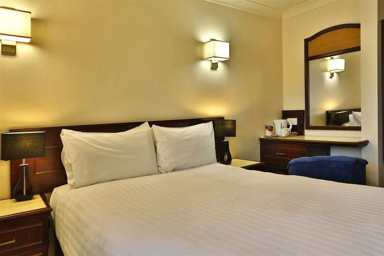 Best Western Heath Court Hotel