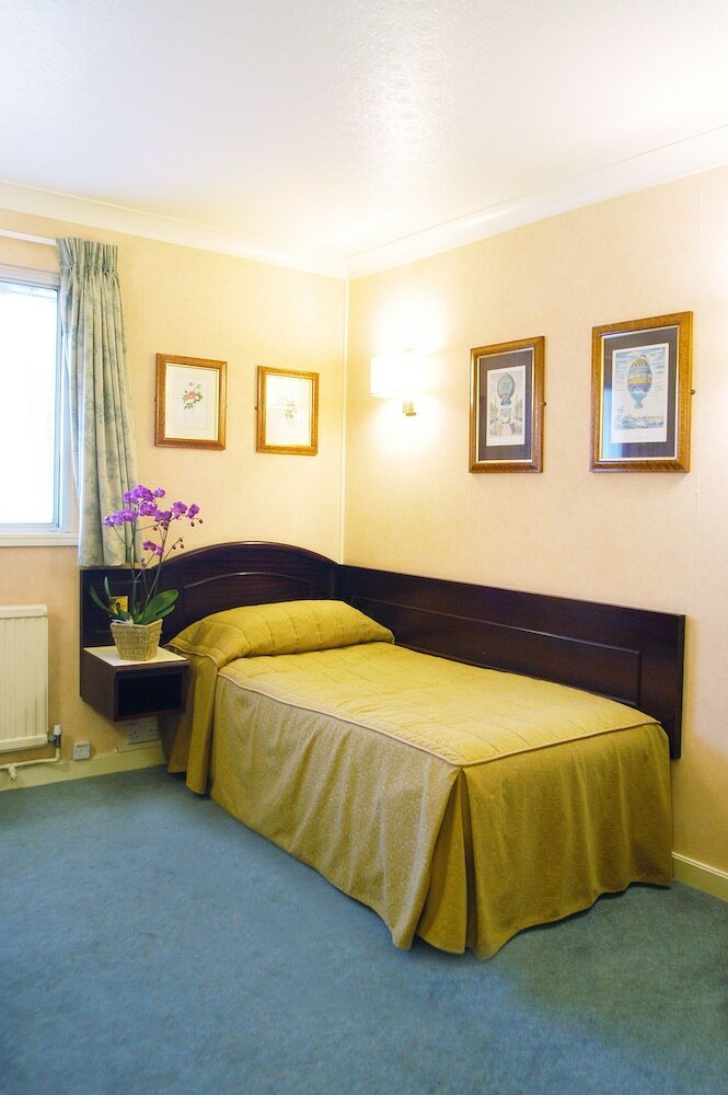 Best Western Heath Court Hotel