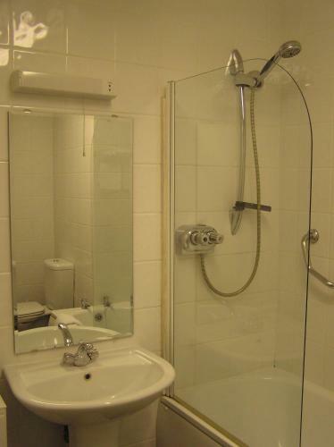 Hostal Cadogan Hotel