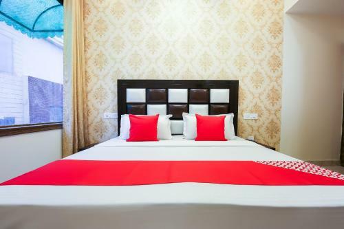 Oyo 47169 Hotel Prime