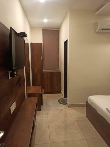 Hotel Kc Zirakpur