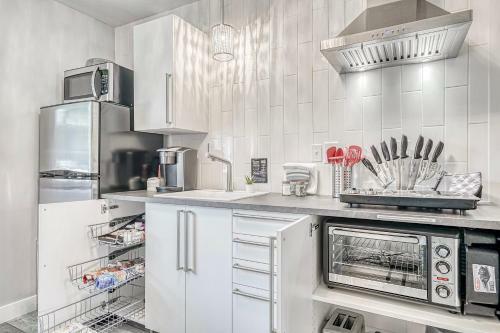 Apartamento Elegant Deluxe Modern 3 Room Suite