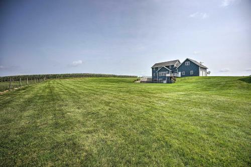 Blue Birds Perch Stunning Home On Private Hilltop