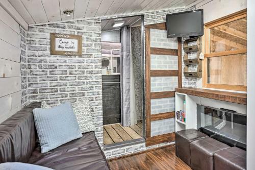 Apartamento Dreamy Tiny Home, Steps From Missouri River!