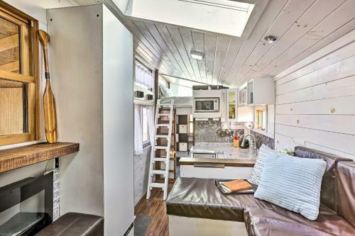 Apartamento Dreamy Tiny Home, Steps From Missouri River!