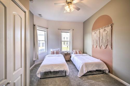 Sunny Duplex With Fire Pit, 2 Mi To Dtwn Indy