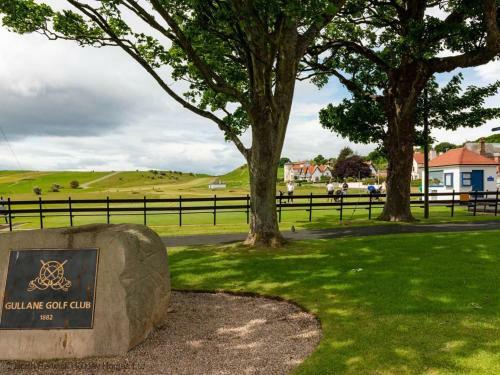 Rosebery Place In The Heart Of Gullane