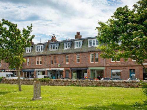 Rosebery Place In The Heart Of Gullane