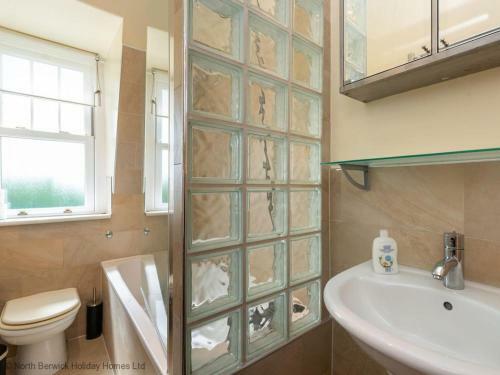 Rosebery Place In The Heart Of Gullane