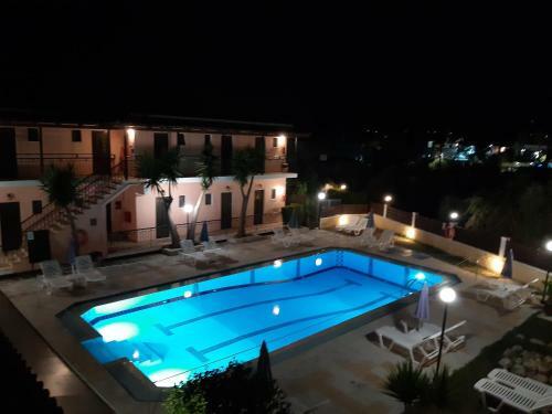 Julias Apartments