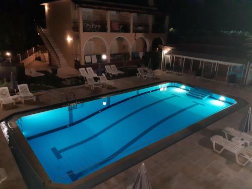 Julias Apartments