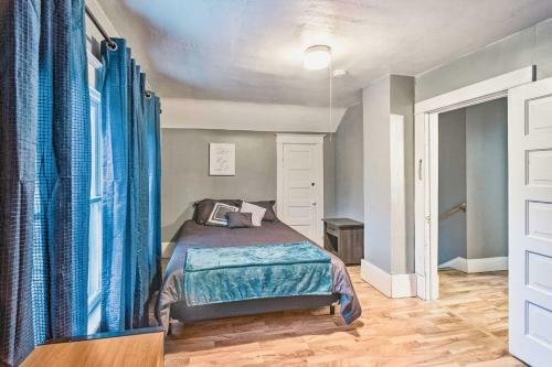 Pet-friendly Cedar Rapids Home, 1 Mi To Dtwn!