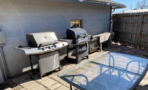 Villa Lodge 545 Complete Large Brick House Fully Furnished