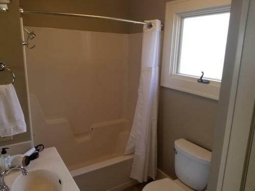 Complete Bnb Presents Mkr1599, Historic Rosencutter House